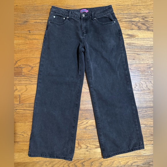 Edikted Black Women Jeans - Picture 1 of 3